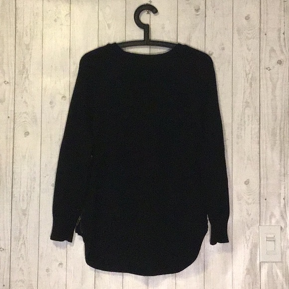 Women’s L Black Waffle Knit Sweater - Picture 2 of 5